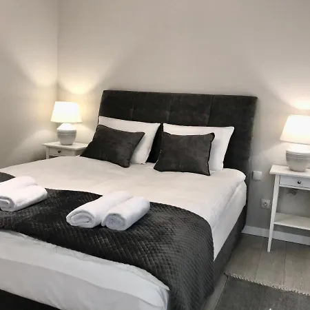 Lägenhet Porto Eli *