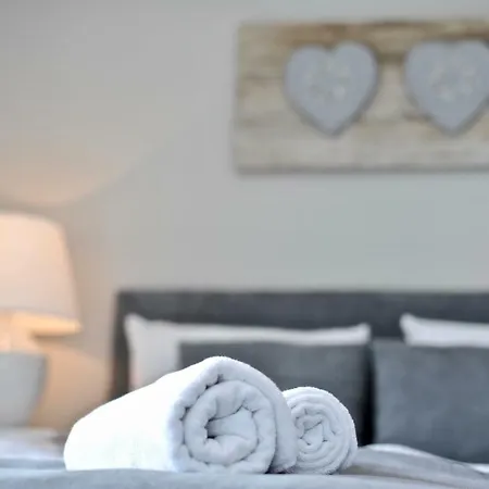 Porto Eli * רובי