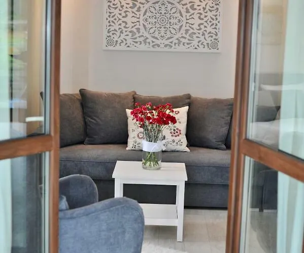 Porto Eli * Rowy (Pomerania)