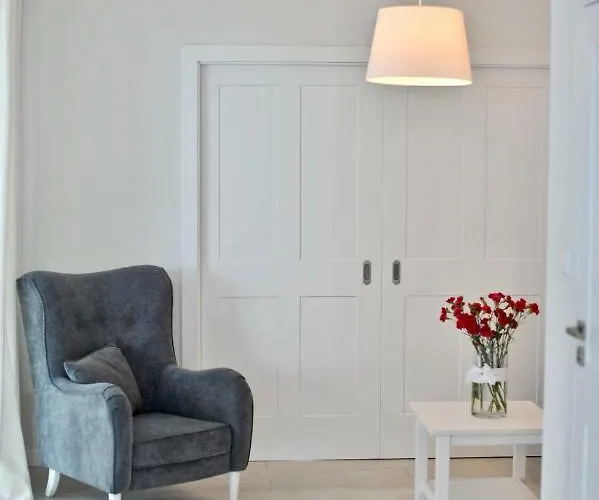 Porto Eli * Rowy (Pomerania)